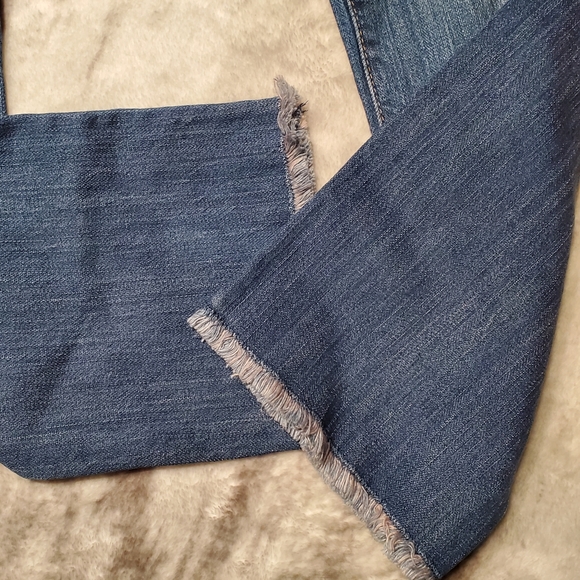 Numero Torn Blue Jeans - Picture 8 of 15